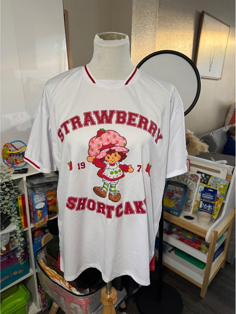 Strawberry Shortcake 1977 White Polyester T-Shirt XL